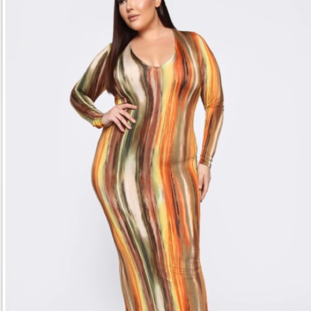Fashion Nova Dress - Picture 3 of 3